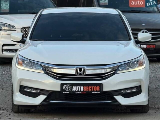 Белый Хонда Аккорд, объемом двигателя 2.36 л и пробегом 10 тыс. км за 15800 $, фото 3 на Automoto.ua