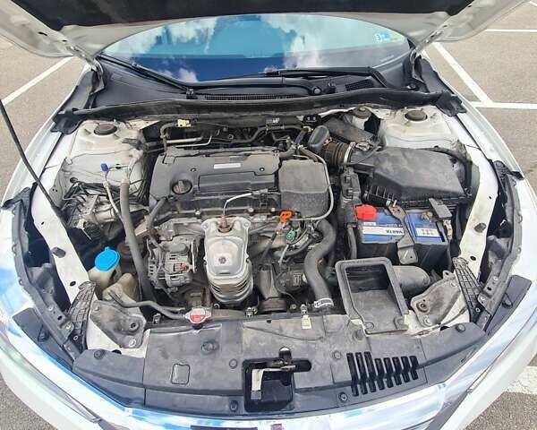 Білий Хонда Аккорд, об'ємом двигуна 2.36 л та пробігом 67 тис. км за 14000 $, фото 14 на Automoto.ua