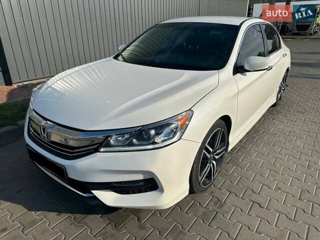Білий Хонда Аккорд, об'ємом двигуна 2.36 л та пробігом 133 тис. км за 16700 $, фото 2 на Automoto.ua