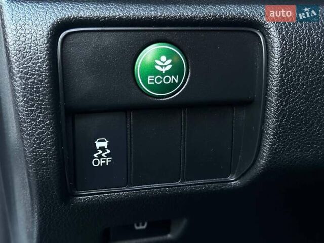 Белый Хонда Аккорд, объемом двигателя 2.36 л и пробегом 10 тыс. км за 15800 $, фото 26 на Automoto.ua