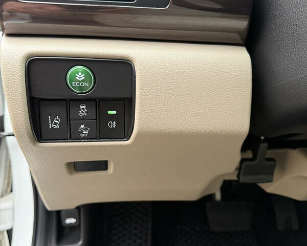 Белый Хонда Аккорд, объемом двигателя 1.99 л и пробегом 85 тыс. км за 16500 $, фото 20 на Automoto.ua