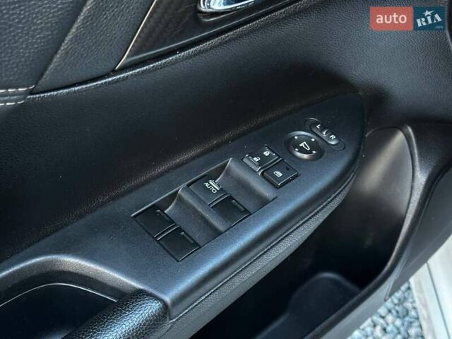 Белый Хонда Аккорд, объемом двигателя 2.36 л и пробегом 10 тыс. км за 15800 $, фото 25 на Automoto.ua