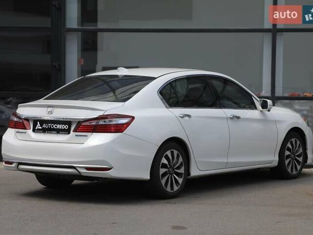 Білий Хонда Аккорд, об'ємом двигуна 2 л та пробігом 94 тис. км за 15900 $, фото 3 на Automoto.ua