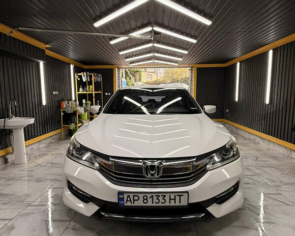 Белый Хонда Аккорд, объемом двигателя 2.4 л и пробегом 150 тыс. км за 12700 $, фото 29 на Automoto.ua