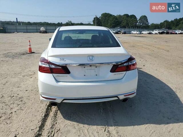 Білий Хонда Аккорд, об'ємом двигуна 2.35 л та пробігом 33 тис. км за 2600 $, фото 5 на Automoto.ua