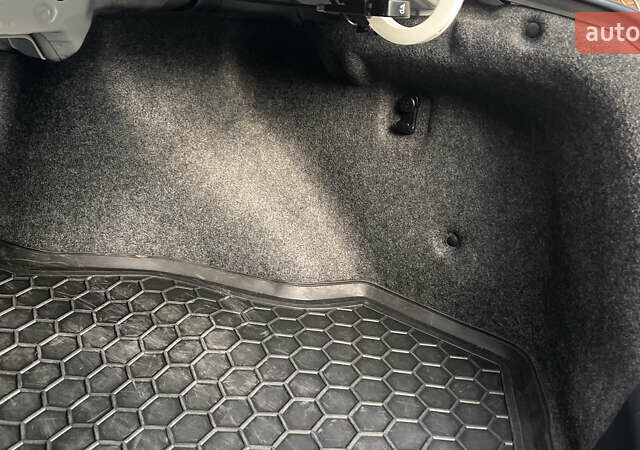 Білий Хонда Аккорд, об'ємом двигуна 2.35 л та пробігом 120 тис. км за 13600 $, фото 20 на Automoto.ua