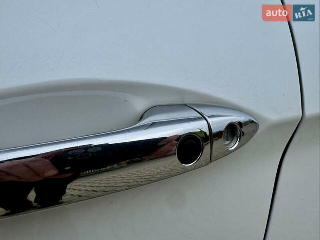 Білий Хонда Аккорд, об'ємом двигуна 2.4 л та пробігом 115 тис. км за 15800 $, фото 24 на Automoto.ua