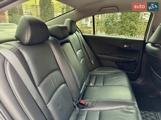 Білий Хонда Аккорд, об'ємом двигуна 2.4 л та пробігом 115 тис. км за 15800 $, фото 63 на Automoto.ua