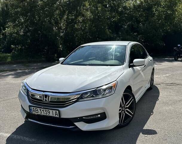 Белый Хонда Аккорд, объемом двигателя 2.4 л и пробегом 96 тыс. км за 15600 $, фото 19 на Automoto.ua