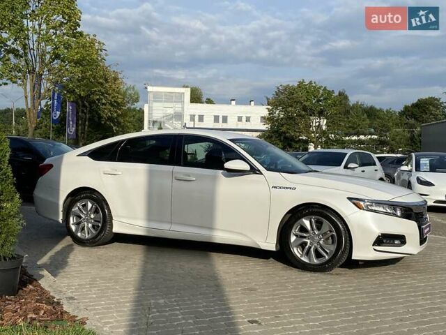 Белый Хонда Аккорд, объемом двигателя 1.5 л и пробегом 88 тыс. км за 15500 $, фото 8 на Automoto.ua