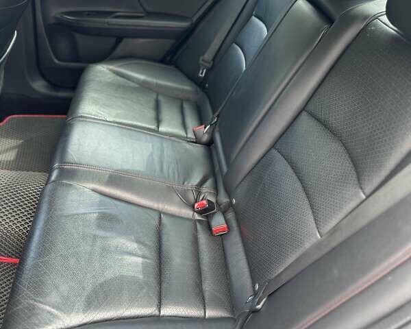 Белый Хонда Аккорд, объемом двигателя 2.4 л и пробегом 96 тыс. км за 15600 $, фото 21 на Automoto.ua