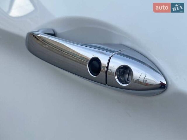 Белый Хонда Аккорд, объемом двигателя 1.99 л и пробегом 160 тыс. км за 16999 $, фото 10 на Automoto.ua