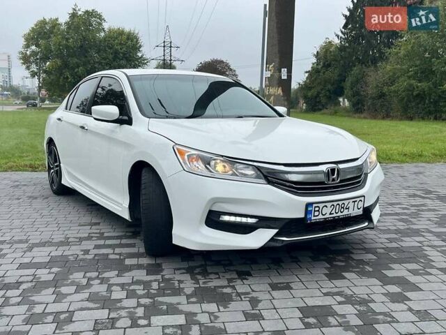 Білий Хонда Аккорд, об'ємом двигуна 2.36 л та пробігом 255 тис. км за 12100 $, фото 1 на Automoto.ua