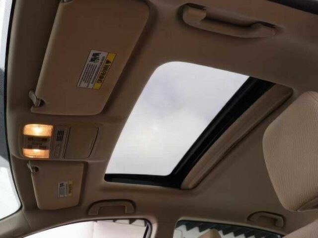 Белый Хонда Аккорд, объемом двигателя 2.4 л и пробегом 78 тыс. км за 5500 $, фото 13 на Automoto.ua