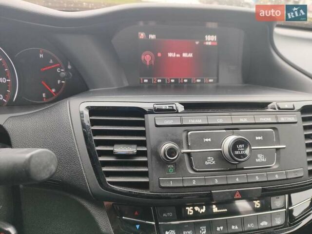 Білий Хонда Аккорд, об'ємом двигуна 2.36 л та пробігом 114 тис. км за 16200 $, фото 6 на Automoto.ua