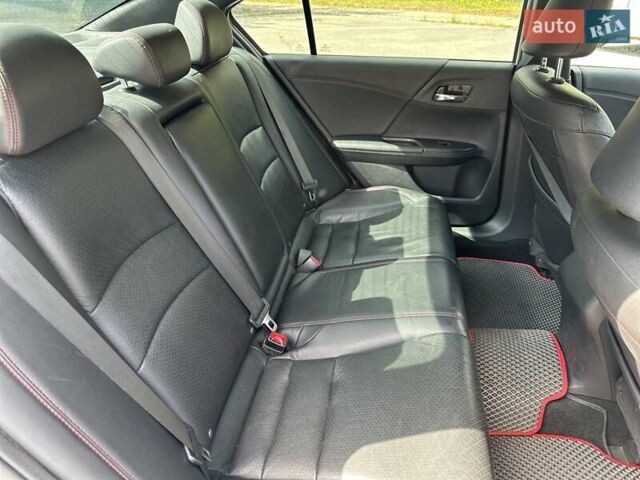 Белый Хонда Аккорд, объемом двигателя 2.4 л и пробегом 96 тыс. км за 15600 $, фото 15 на Automoto.ua