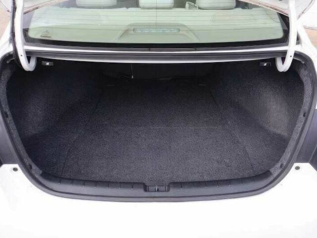 Белый Хонда Аккорд, объемом двигателя 2.4 л и пробегом 78 тыс. км за 5500 $, фото 8 на Automoto.ua