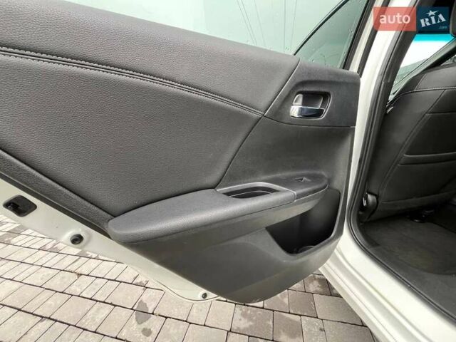 Білий Хонда Аккорд, об'ємом двигуна 2.36 л та пробігом 255 тис. км за 12500 $, фото 19 на Automoto.ua
