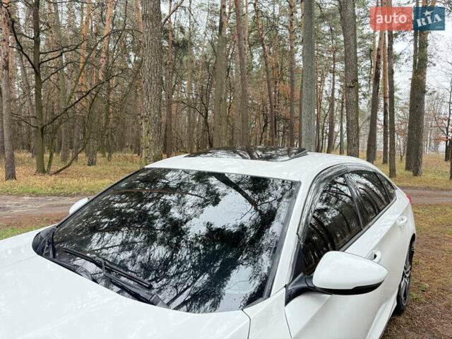 Белый Хонда Аккорд, объемом двигателя 2 л и пробегом 48 тыс. км за 19500 $, фото 29 на Automoto.ua