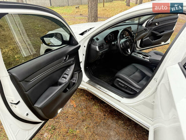 Белый Хонда Аккорд, объемом двигателя 2 л и пробегом 48 тыс. км за 19500 $, фото 31 на Automoto.ua