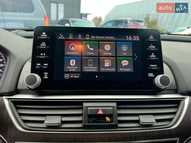 Белый Хонда Аккорд, объемом двигателя 1.5 л и пробегом 129 тыс. км за 18940 $, фото 28 на Automoto.ua