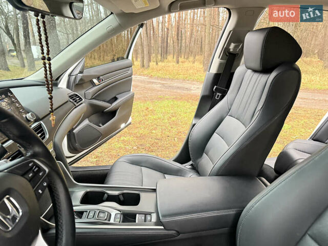 Белый Хонда Аккорд, объемом двигателя 2 л и пробегом 48 тыс. км за 19500 $, фото 25 на Automoto.ua