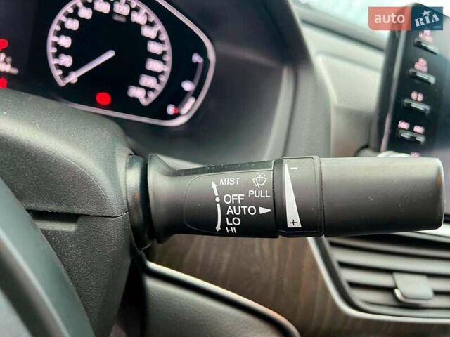 Белый Хонда Аккорд, объемом двигателя 1.5 л и пробегом 129 тыс. км за 18940 $, фото 25 на Automoto.ua