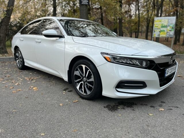 Белый Хонда Аккорд, объемом двигателя 1.5 л и пробегом 73 тыс. км за 16200 $, фото 15 на Automoto.ua