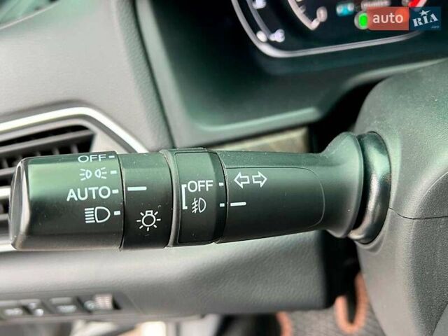 Белый Хонда Аккорд, объемом двигателя 1.5 л и пробегом 129 тыс. км за 20590 $, фото 26 на Automoto.ua