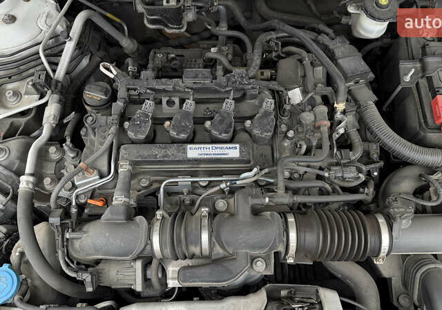 Білий Хонда Аккорд, об'ємом двигуна 1.5 л та пробігом 70 тис. км за 17700 $, фото 33 на Automoto.ua