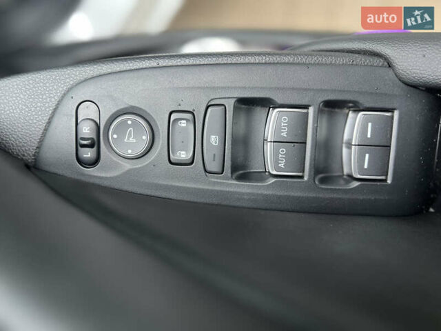 Білий Хонда Аккорд, об'ємом двигуна 2 л та пробігом 114 тис. км за 21700 $, фото 11 на Automoto.ua