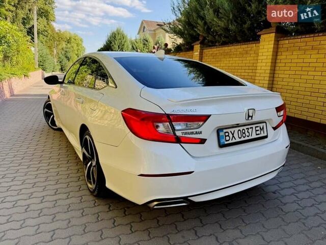 Белый Хонда Аккорд, объемом двигателя 1.5 л и пробегом 90 тыс. км за 16900 $, фото 9 на Automoto.ua
