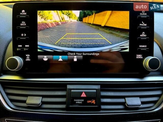 Белый Хонда Аккорд, объемом двигателя 1.5 л и пробегом 90 тыс. км за 16900 $, фото 46 на Automoto.ua