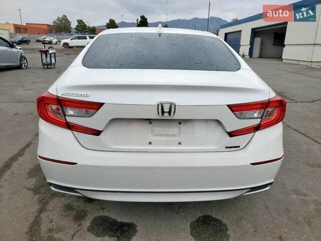 Белый Хонда Аккорд, объемом двигателя 1.5 л и пробегом 150 тыс. км за 4700 $, фото 5 на Automoto.ua