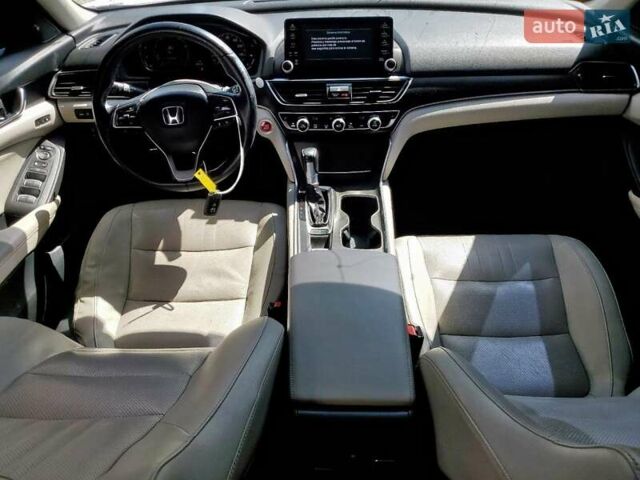 Белый Хонда Аккорд, объемом двигателя 1.5 л и пробегом 150 тыс. км за 4700 $, фото 7 на Automoto.ua