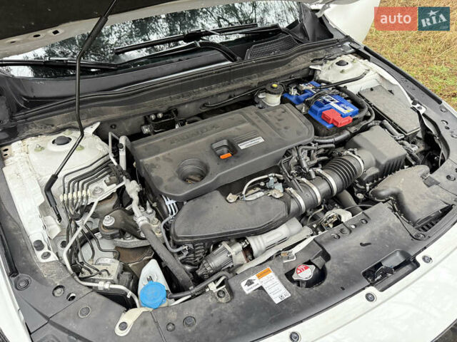 Белый Хонда Аккорд, объемом двигателя 2 л и пробегом 48 тыс. км за 19500 $, фото 47 на Automoto.ua