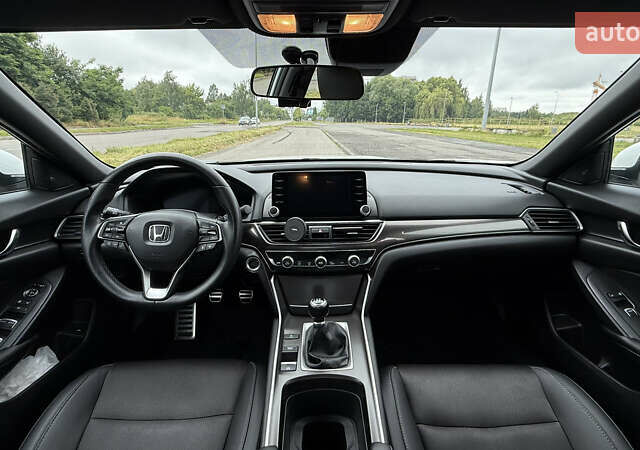 Білий Хонда Аккорд, об'ємом двигуна 1.5 л та пробігом 70 тис. км за 17700 $, фото 22 на Automoto.ua