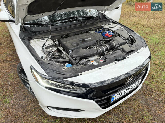 Белый Хонда Аккорд, объемом двигателя 2 л и пробегом 48 тыс. км за 19500 $, фото 9 на Automoto.ua