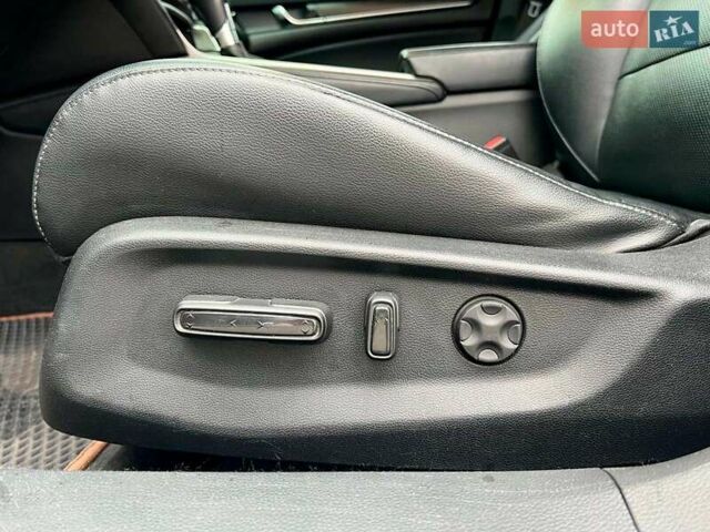 Белый Хонда Аккорд, объемом двигателя 1.5 л и пробегом 129 тыс. км за 18940 $, фото 18 на Automoto.ua