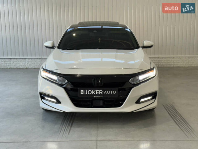 Белый Хонда Аккорд, объемом двигателя 1.99 л и пробегом 102 тыс. км за 23600 $, фото 4 на Automoto.ua