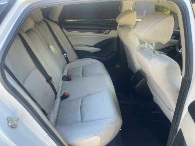 Хонда Аккорд 2019 в Черновцах на Automoto.ua Белый Хонда Аккорд, объемом двигателя 2 л и пробегом 45 тыс. км за 6800 $, фото 9 на Automoto.ua