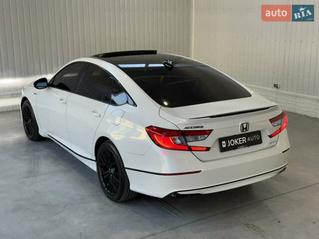 Белый Хонда Аккорд, объемом двигателя 1.99 л и пробегом 102 тыс. км за 23600 $, фото 12 на Automoto.ua