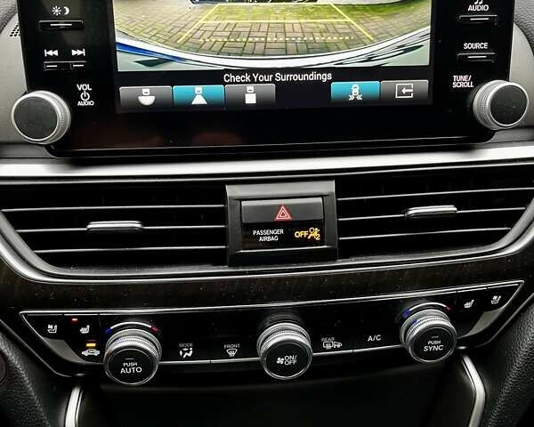 Белый Хонда Аккорд, объемом двигателя 1.99 л и пробегом 121 тыс. км за 24500 $, фото 31 на Automoto.ua