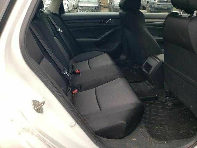 Белый Хонда Аккорд, объемом двигателя 0 л и пробегом 41 тыс. км за 6500 $, фото 9 на Automoto.ua