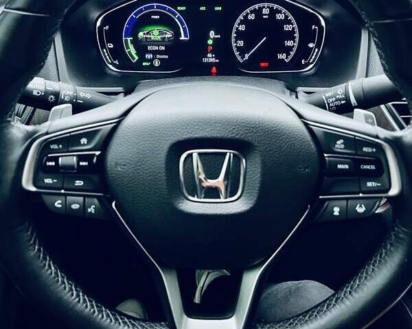 Белый Хонда Аккорд, объемом двигателя 1.99 л и пробегом 121 тыс. км за 24500 $, фото 14 на Automoto.ua