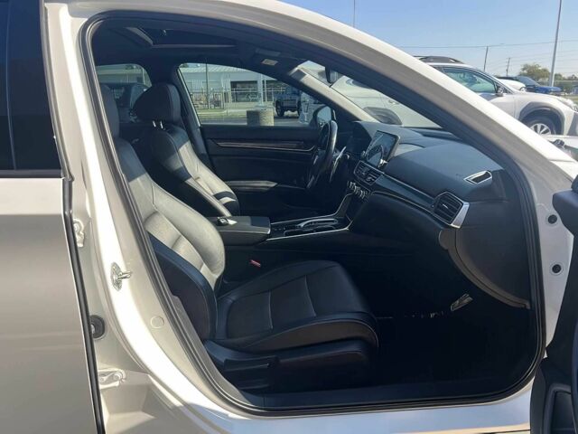 Белый Хонда Аккорд, объемом двигателя 2 л и пробегом 37 тыс. км за 6000 $, фото 8 на Automoto.ua