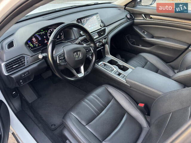 Белый Хонда Аккорд, объемом двигателя 2 л и пробегом 96 тыс. км за 20999 $, фото 37 на Automoto.ua