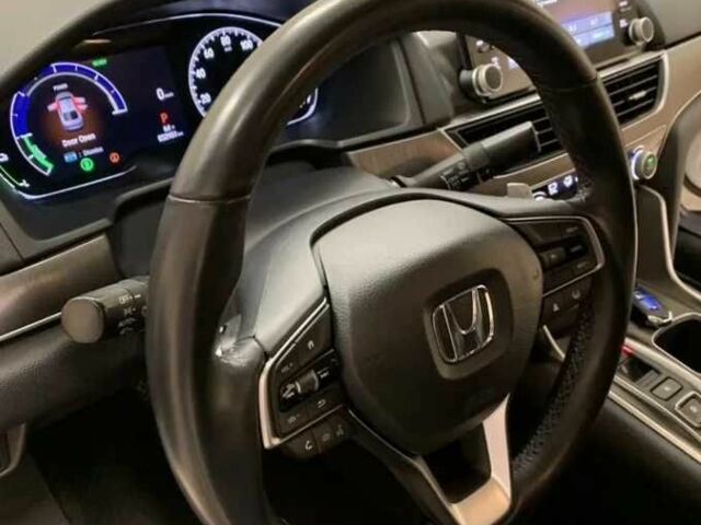 Білий Хонда Аккорд, об'ємом двигуна 2 л та пробігом 33 тис. км за 17300 $, фото 13 на Automoto.ua