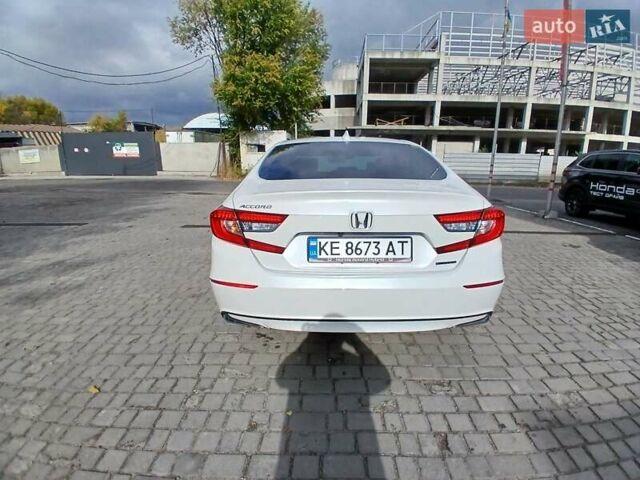 Белый Хонда Аккорд, объемом двигателя 2 л и пробегом 96 тыс. км за 21900 $, фото 6 на Automoto.ua