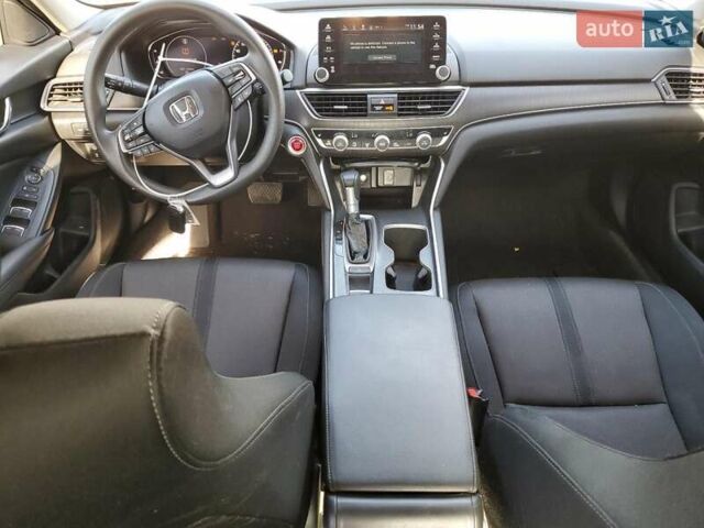 Белый Хонда Аккорд, объемом двигателя 1.5 л и пробегом 19 тыс. км за 3000 $, фото 7 на Automoto.ua